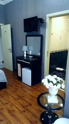 Üç Kişilik Oda