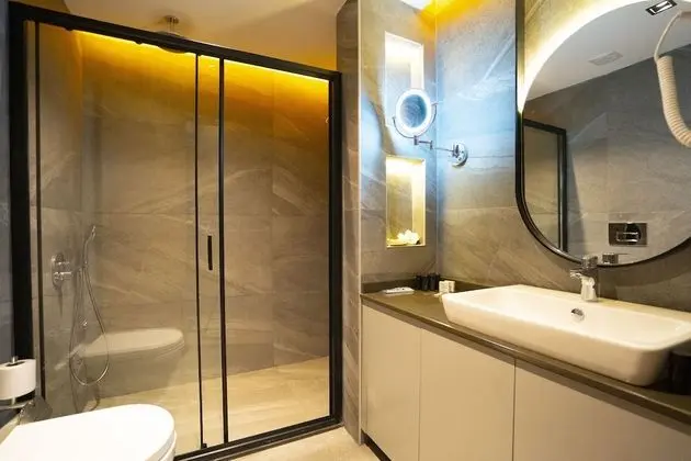 Garden Suite with Jacuzzi