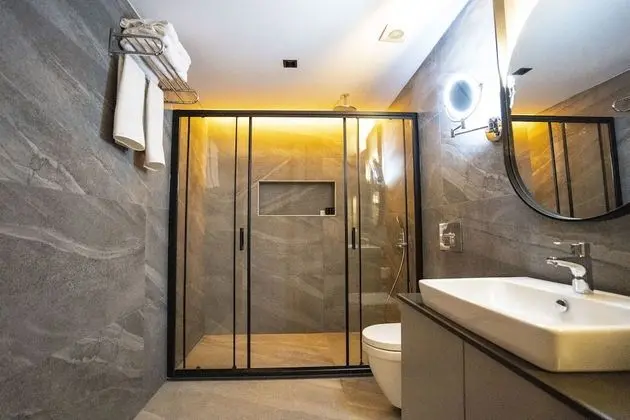 Garden Suite with Jacuzzi