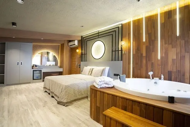 King Suite Jakuzili