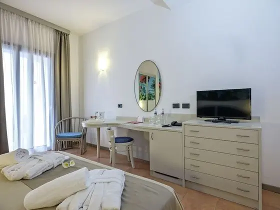 Tek Büyük Yataklı Oda, Deniz Manzaralı