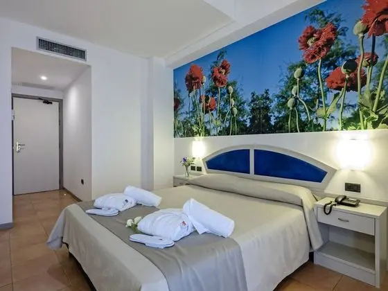 Tek Büyük Yataklı Oda, Deniz Manzaralı