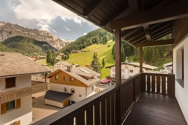 Classic Dört Kişilik Oda