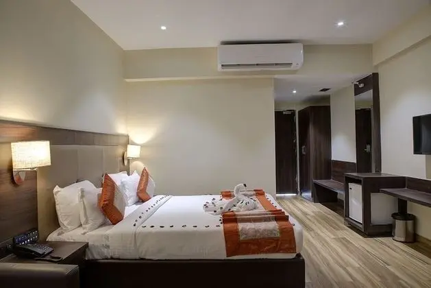 Deluxe Tek Büyük Yataklı Oda, 1 Çift Kişilik Yatak, Sigara İçilmez