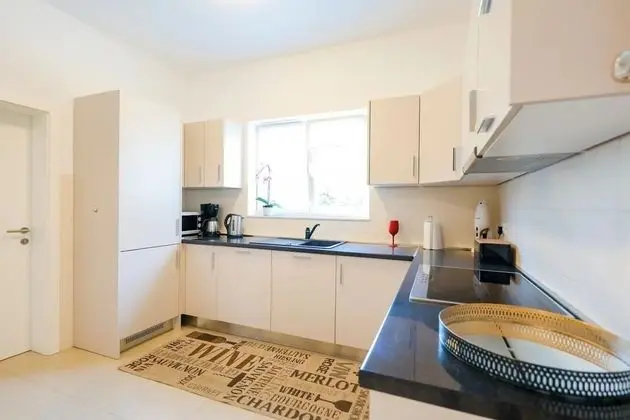 Ev (Ante - 30 m from beach - H(6+2))