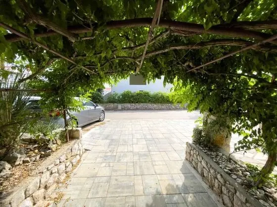 Apart Daire (Ante - comfortable & free parking - A)