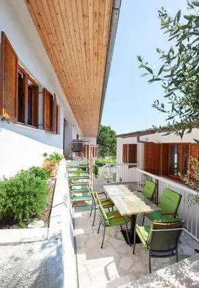 Apart Daire (Ante M - 100 m from beach - A2(4+2))