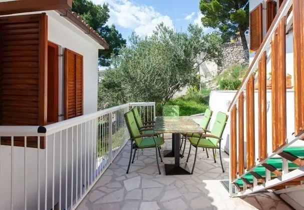 Apart Daire (Ante M - 100 m from beach - A2(4+2))