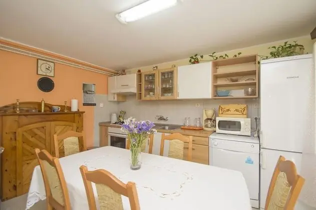 Apart Daire (Ante Š - peaceful and close to the s)