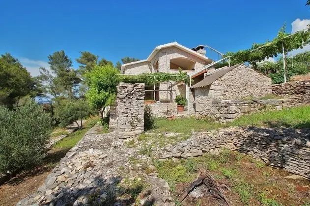 Apart Daire (Ante Š - peaceful and close to the s)