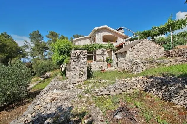 Apart Daire (Ante Š - peaceful and close to the s)