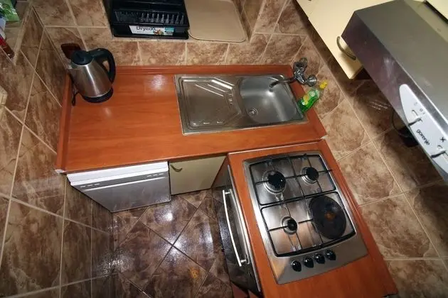 Ev (Ante - spacious & close to the sea - )