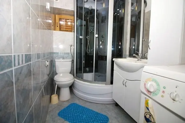 Ev (Ante - spacious & close to the sea - )