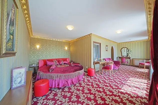 Marmara Suite