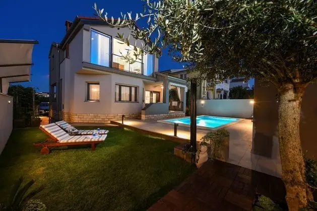 Villa, Sigara İçilebilir