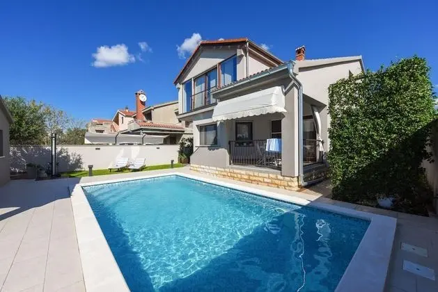 Villa, Sigara İçilebilir