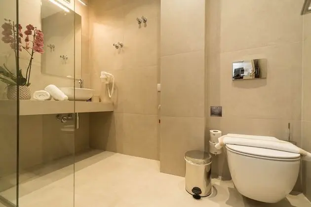 Deluxe Stüdyo Süit