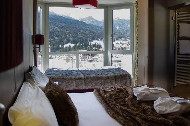 Tek Büyük Yataklı Oda, Vadi Manzaralı (with Spa Access)