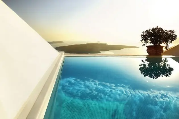 Suite with Infinity Private Pool, Caldera View
