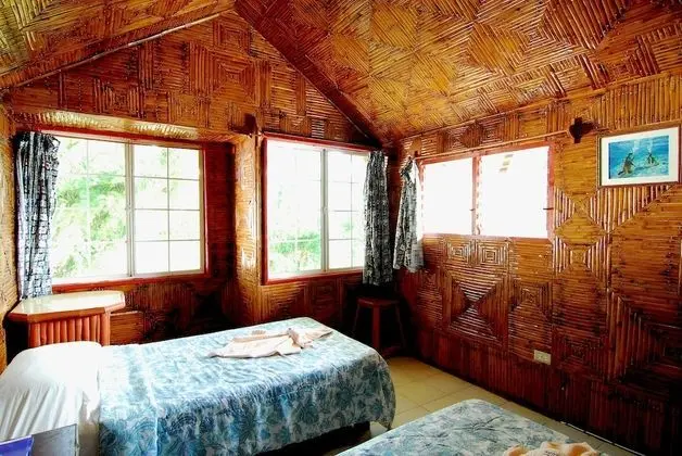 Club Ev (Twin Room )