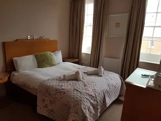 Executive Tek Büyük veya İki Ayrı Yataklı Oda, Banyolu/Duşlu