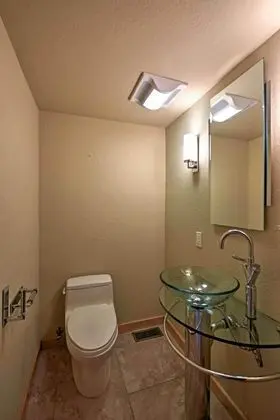 Ev