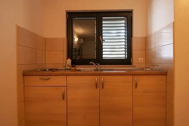 Stüdyo, Kısmi Deniz Manzaralı