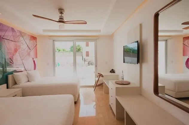 Deluxe Dört Kişilik Oda, 2 Çift Kişilik Yatak, Balkon