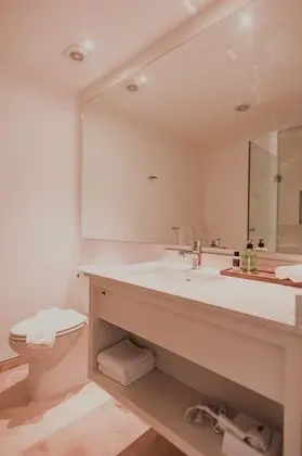 Deluxe Dört Kişilik Oda, 2 Çift Kişilik Yatak, Balkon