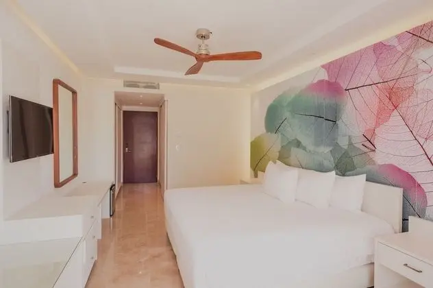 Deluxe Tek Büyük Yataklı Oda, Balkon
