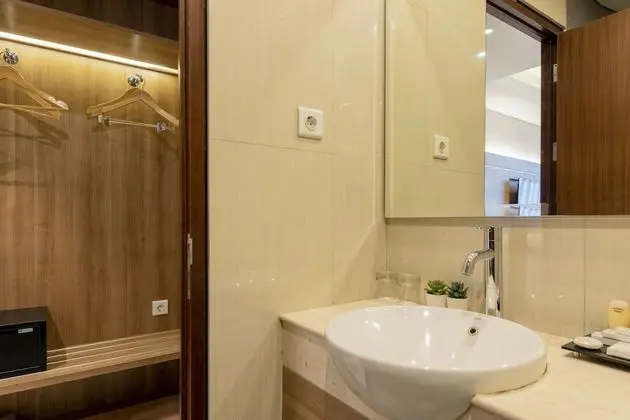 Deluxe Tek Büyük veya İki Ayrı Yataklı Oda