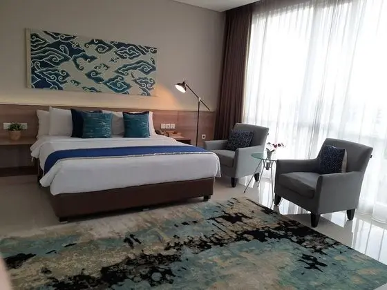 Junior Tek Büyük Yataklı Oda, 1 Büyük (Queen) Boy Yatak, Sigara İçilmez, Şehir Manzaralı