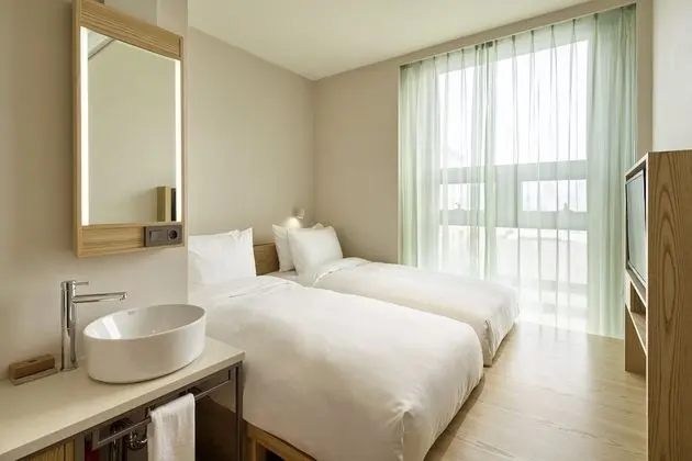 Studio Twin Room