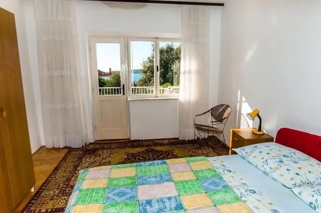 Apart Daire (AnteV - 80m from the sea with parking)