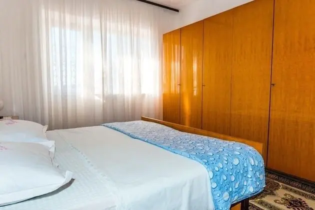 Apart Daire (AnteV - 80m from the sea with parking)