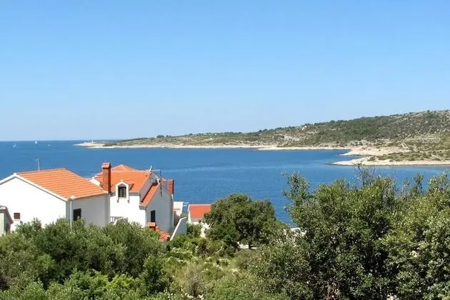 Apart Daire (AnteV - 80m from the sea with parking)