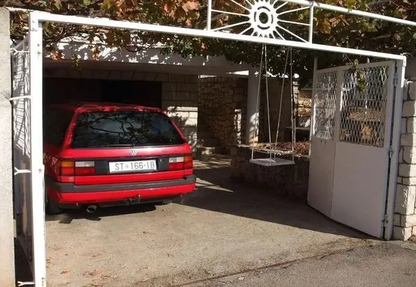 Apart Daire (AnteV - 80m from the sea with parking)