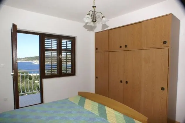 Apart Daire (AnteV - 80m from the sea with parking)