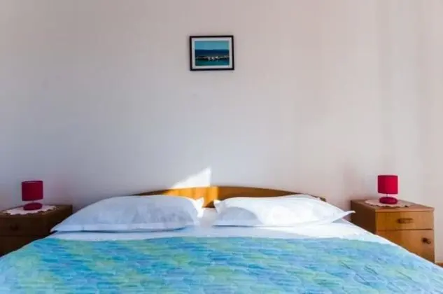 Apart Daire (AnteV - 80m from the sea with parking)