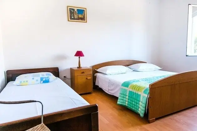 Apart Daire (AnteV - 80m from the sea with parking)