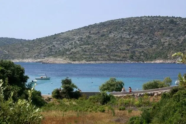 Apart Daire (AnteV - 80m from the sea with parking)