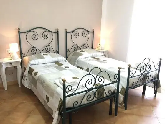 Tek Büyük veya İki Ayrı Yataklı Oda, Özel Banyo (External)