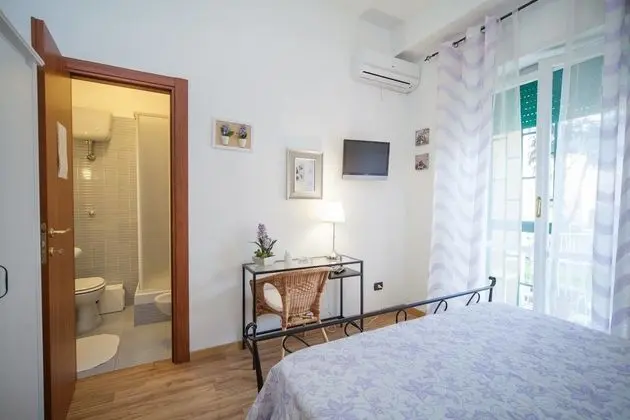 Tek Büyük Yataklı Oda (Iris)