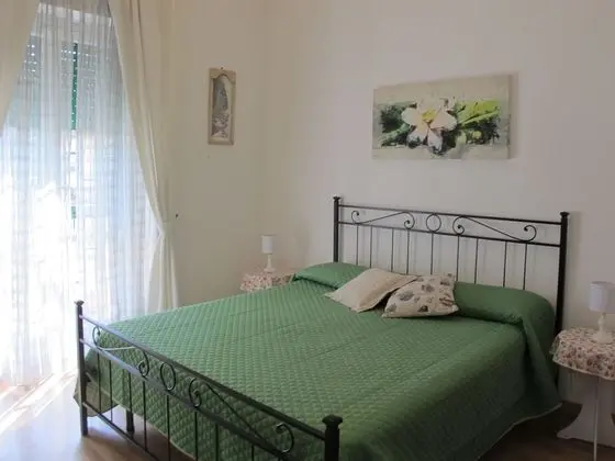 Üç Kişilik Oda (Orchidea)
