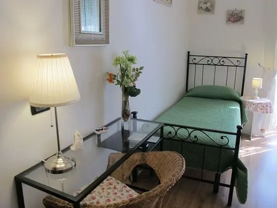 Üç Kişilik Oda (Orchidea)