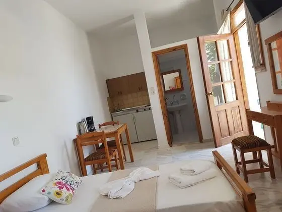 Basic Tek Büyük Yataklı Oda