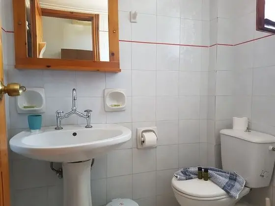 Basic Tek Büyük Yataklı Oda