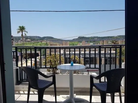 Basic Tek Büyük Yataklı Oda