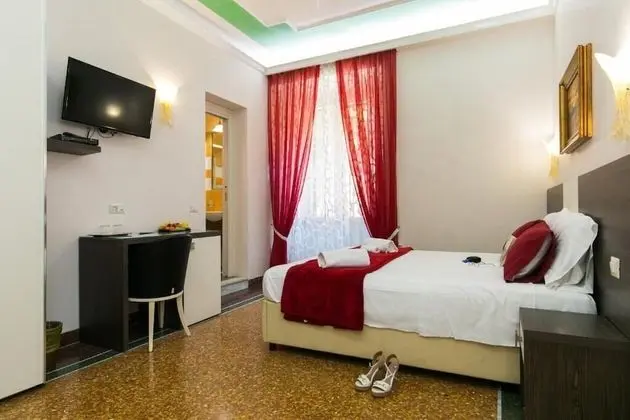 Standard Tek Büyük Yataklı Oda