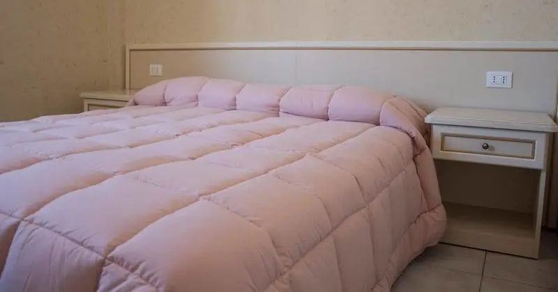 Tek Büyük Yataklı Oda